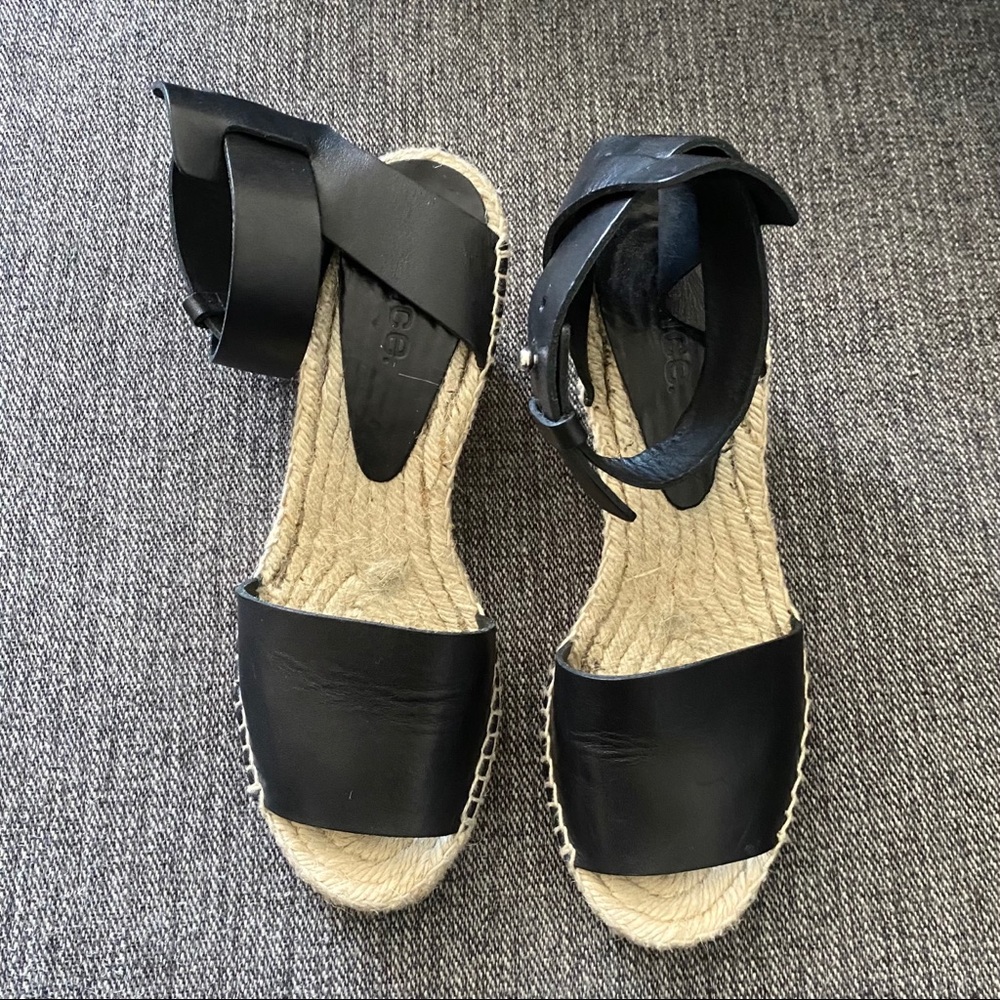 Vince Size 37 Wedge